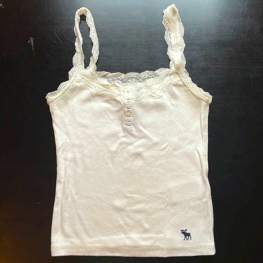 A&F Tank Top with Lace and Button Details 🐰